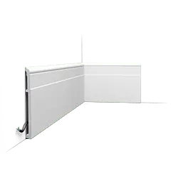 SX156 – Plinthe classique Casa Serano