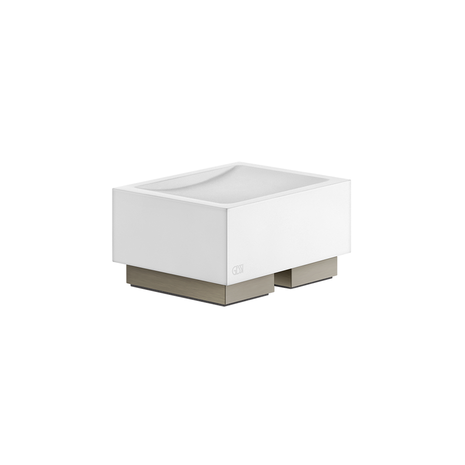 20825 - Finox Brushed Nickel