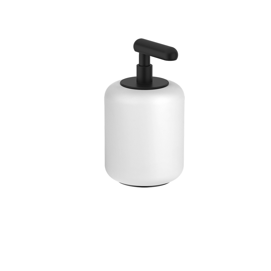 38037 - Matte Black