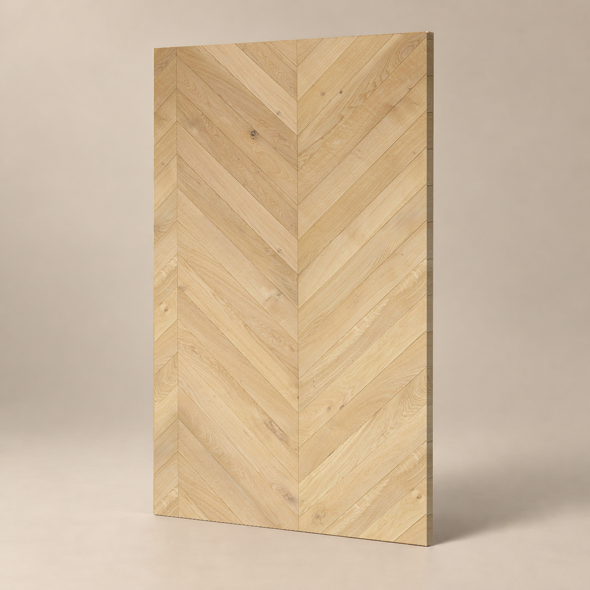 Parquet CLASSIC A - BRESCIA - VERNIS UV - POINT DE HONGRIE — échantillon sur fond grège