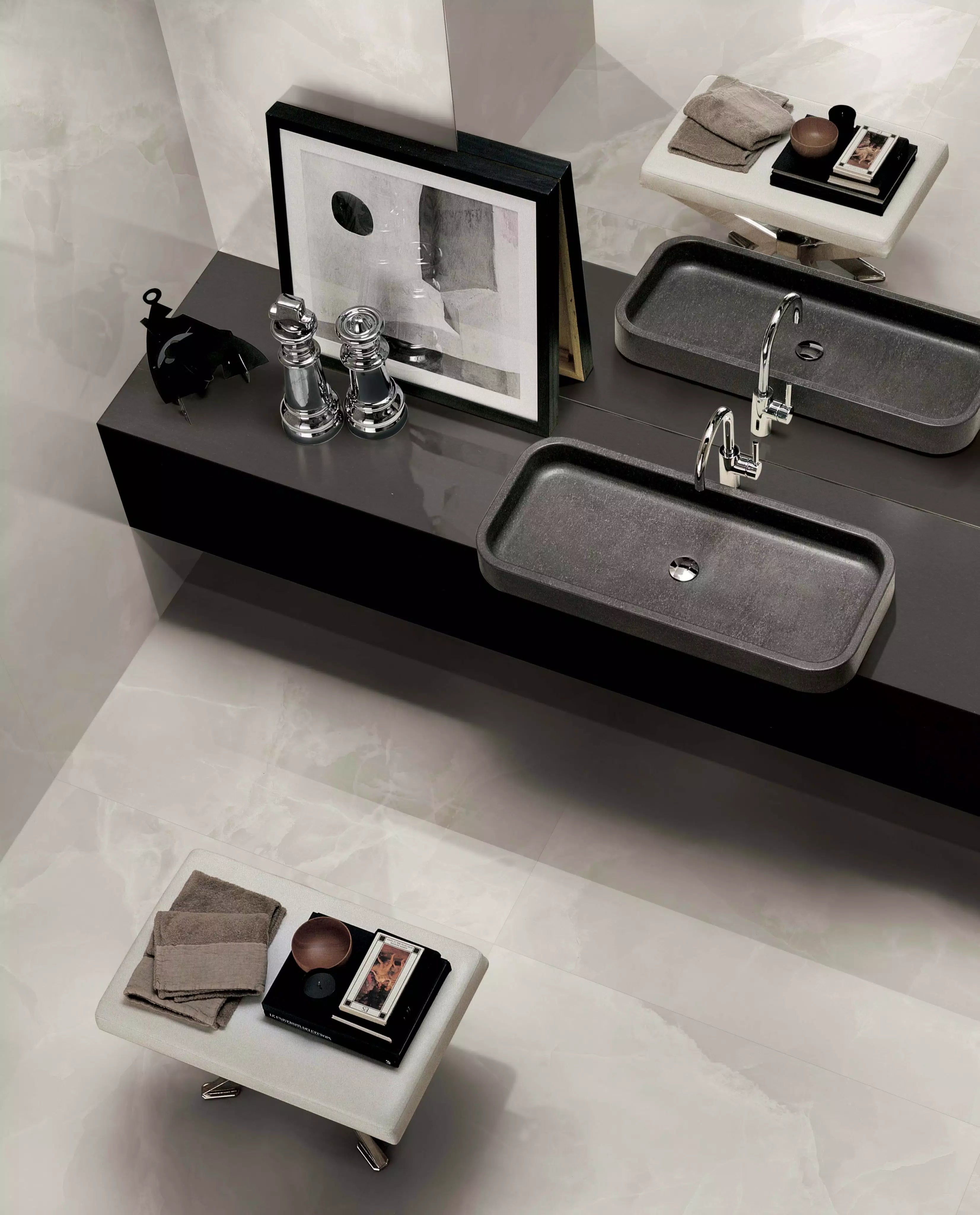 Eccentric Luxe Cloudy White