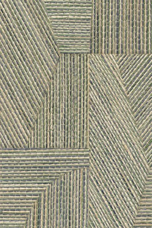 Refraction – Prismatic Arte International