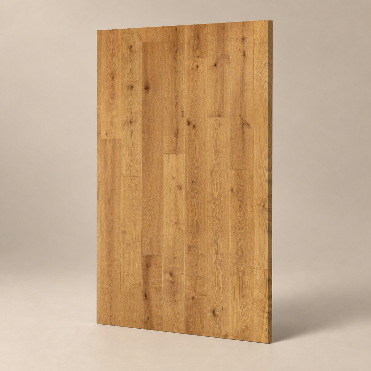 Parquet CLASSIC A - LATOUR - HUILE OXI FUMÉE — échantillon sur fond grège