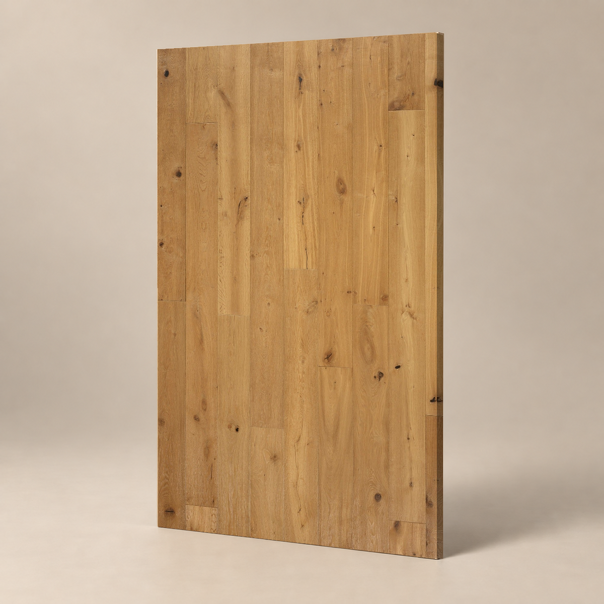Parquet CLASSIC B - LUBERON - FUMÉE ET RABOTÉE HUILE OXI — échantillon sur fond grège