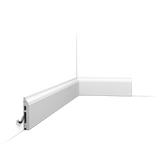 SX172 – Plinthe décorative